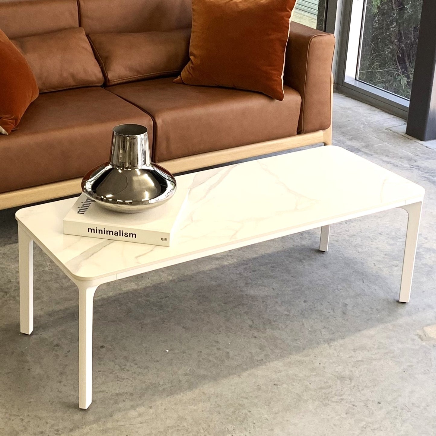 Heel S - Minimalist Premium Porcelain Coffee Table - Calacatta / White