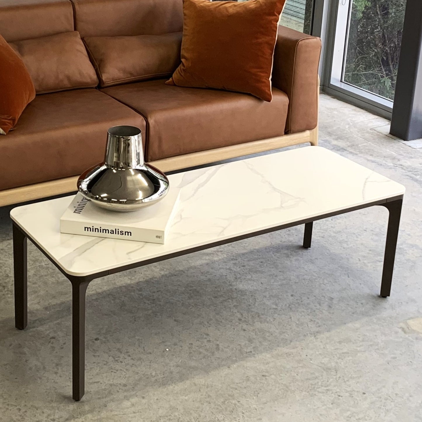 Heel S - Minimalist Premium Porcelain Coffee Table - Calacatta / Bronze