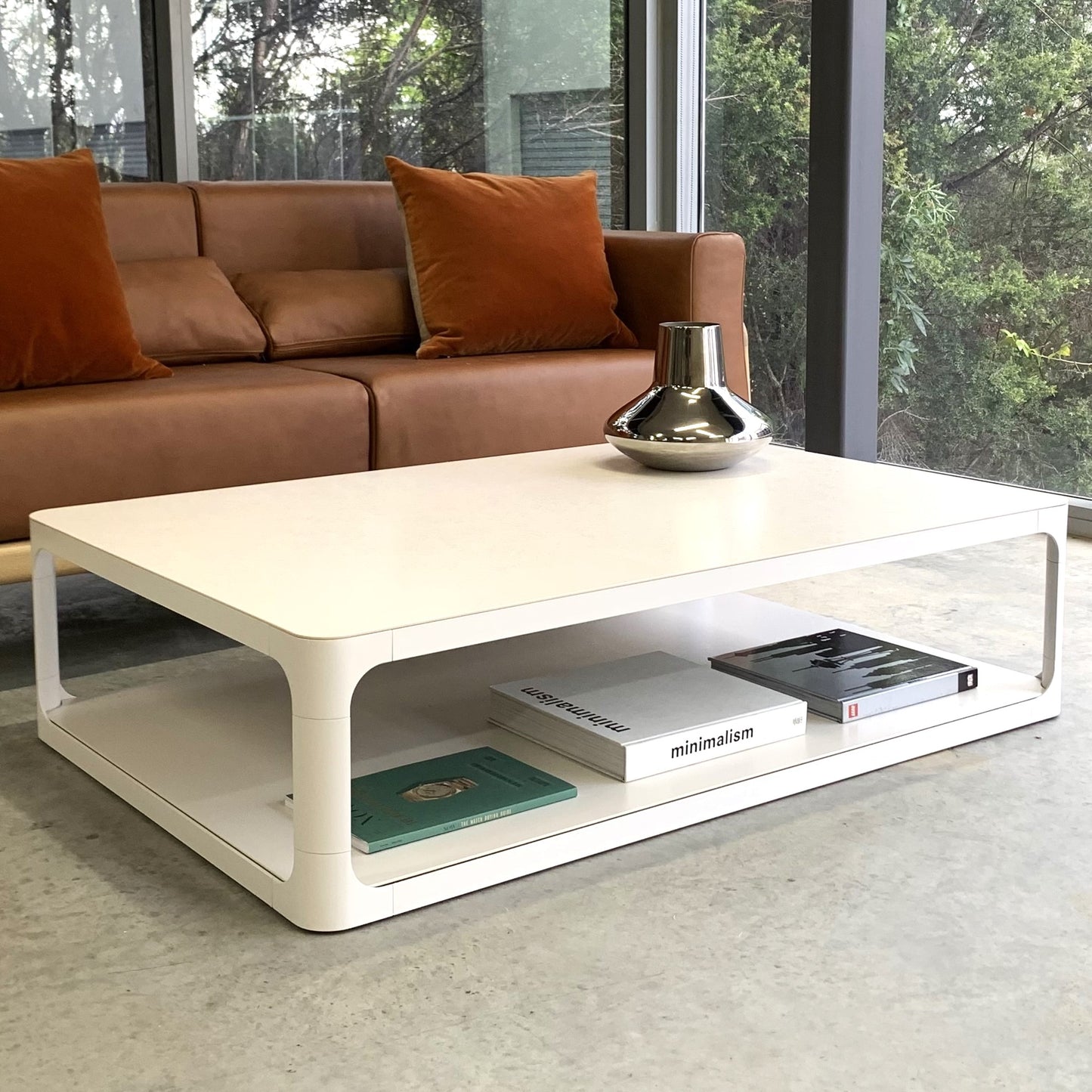 Innovation T - Minimalist Premium Porcelain Coffee table - Extend