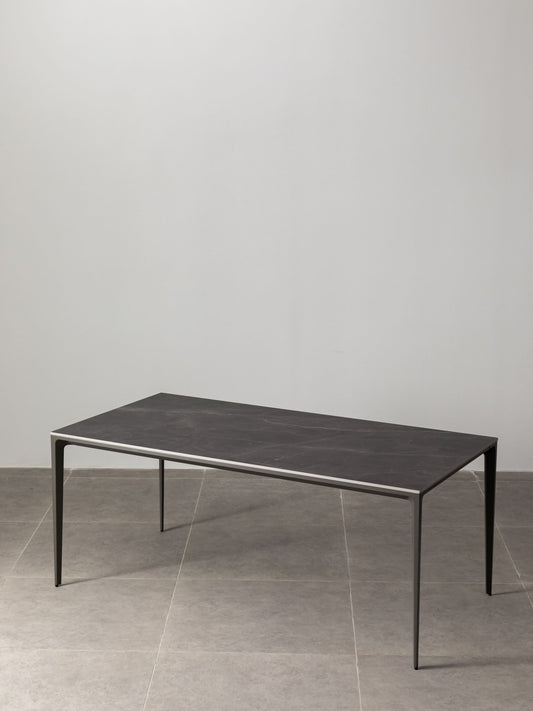 Innovation S - Minimalist Premium Porcelain Dining Table - Pulpis Grey / Iron Grey