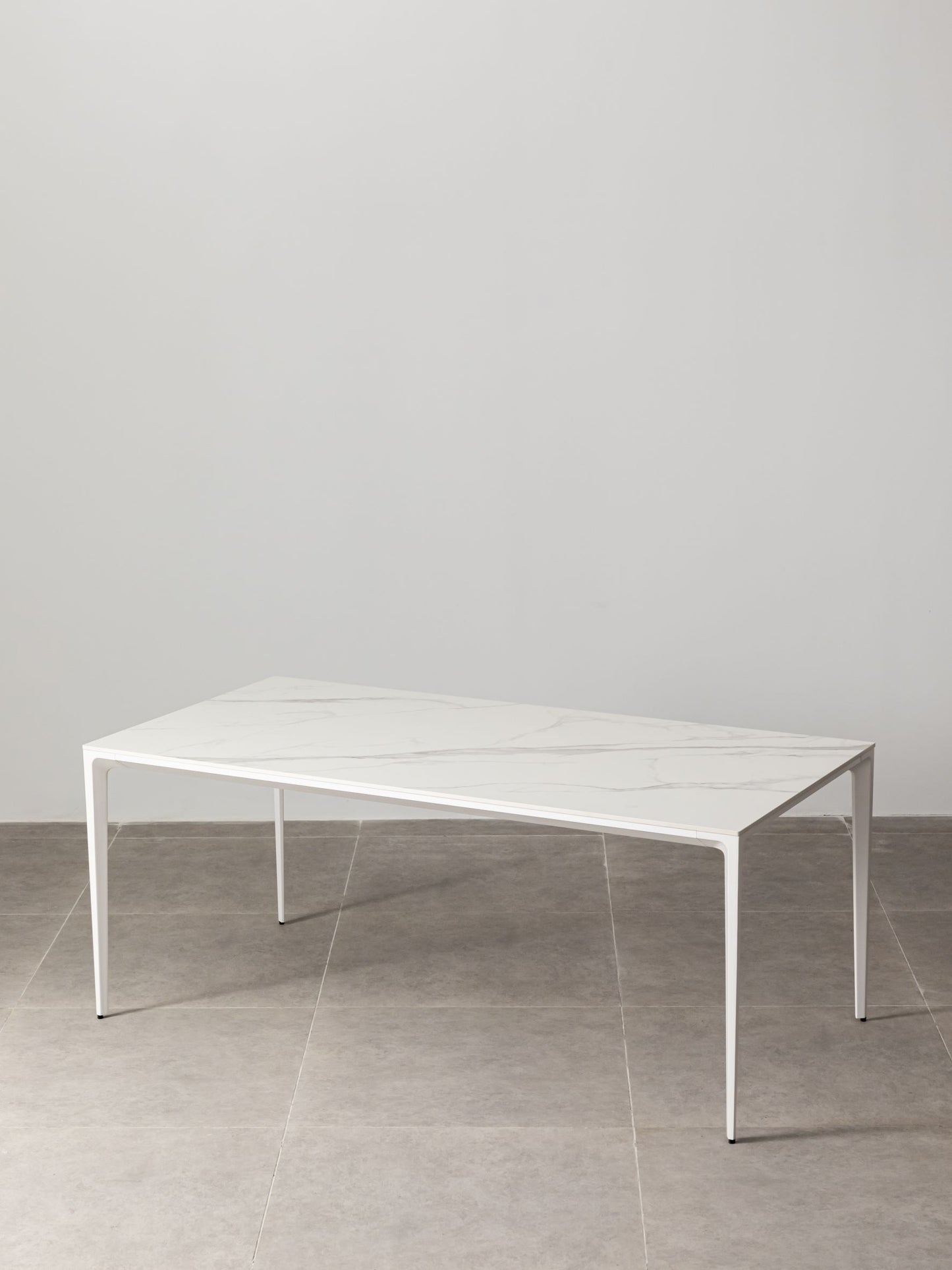 Innovation S - Minimalist Premium Porcelain Dining Table - Calacatta / White